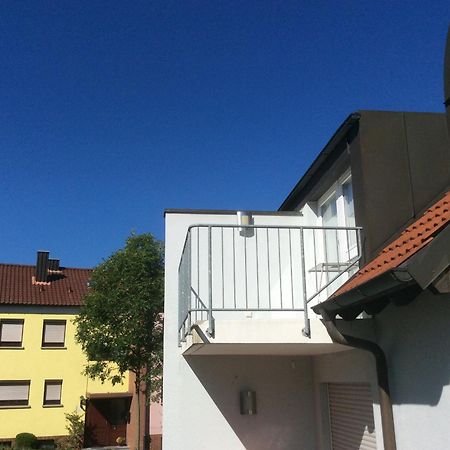 Studio Ochsenfurt Mit Sonnigem Balkon Eksteriør bilde