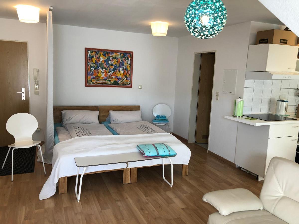 Studio Ochsenfurt Mit Sonnigem Balkon Eksteriør bilde
