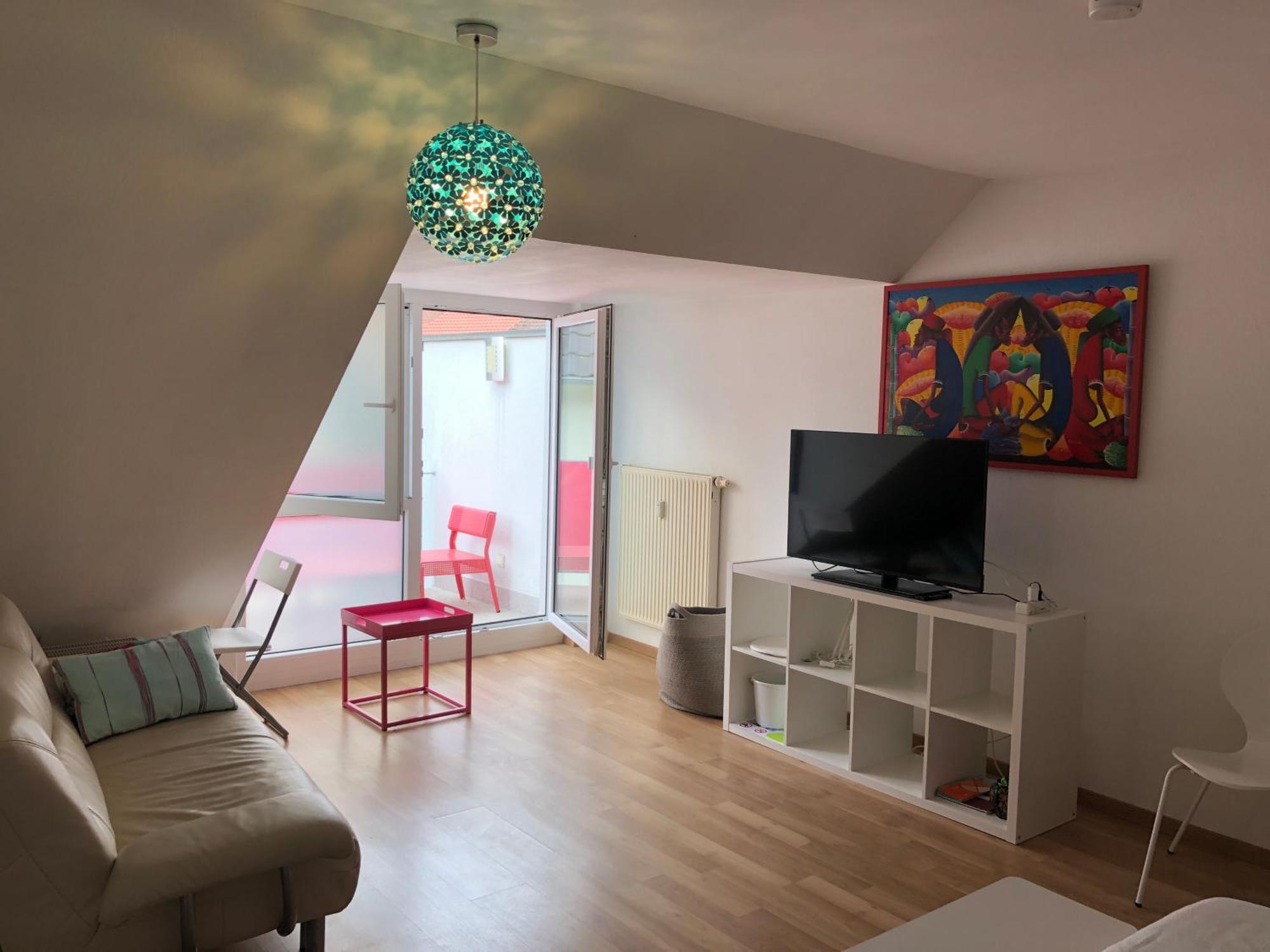 Studio Ochsenfurt Mit Sonnigem Balkon Eksteriør bilde